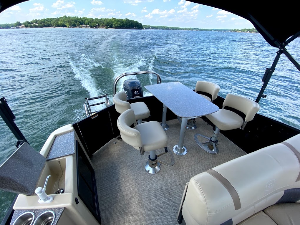 Best Pontoon Boat Rentals Find Pontoon Boat Rentals Near Me Docklyne